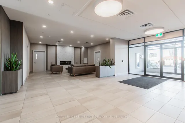 Additional property image - 150 Oak Park Blvd Unit 422
