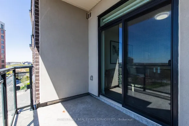 Additional property image - 150 Oak Park Blvd Unit 422