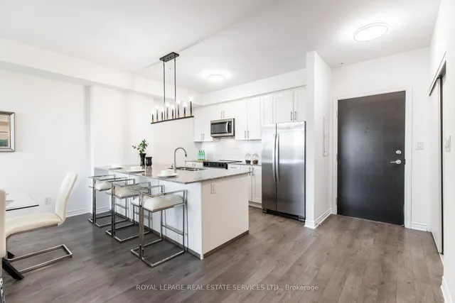 Additional property image - 150 Oak Park Blvd Unit 422