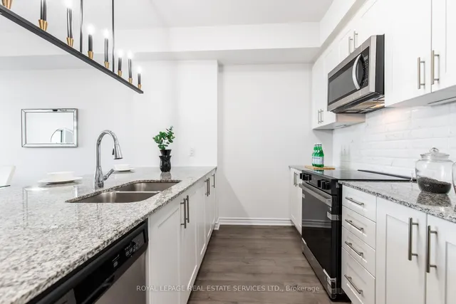 Additional property image - 150 Oak Park Blvd Unit 422
