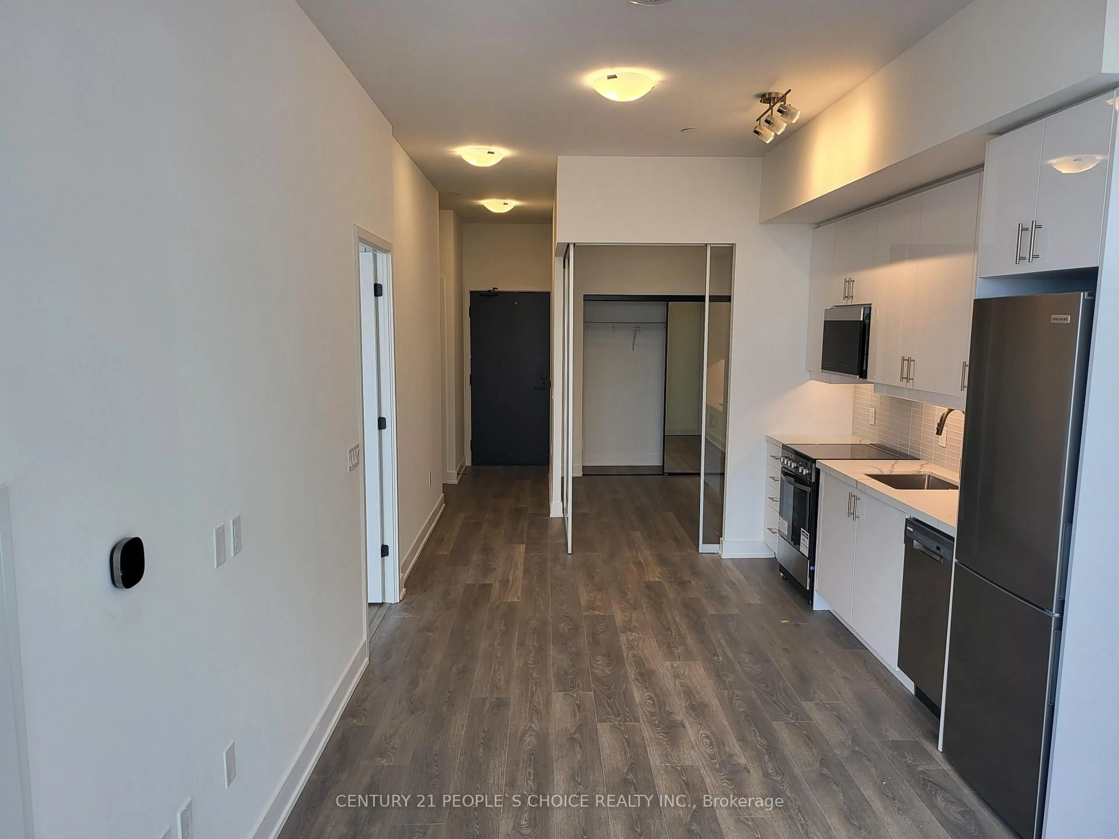 A pic of a room for 2333 Khalsa Gate #403, Oakville Ontario L6M 0X7
