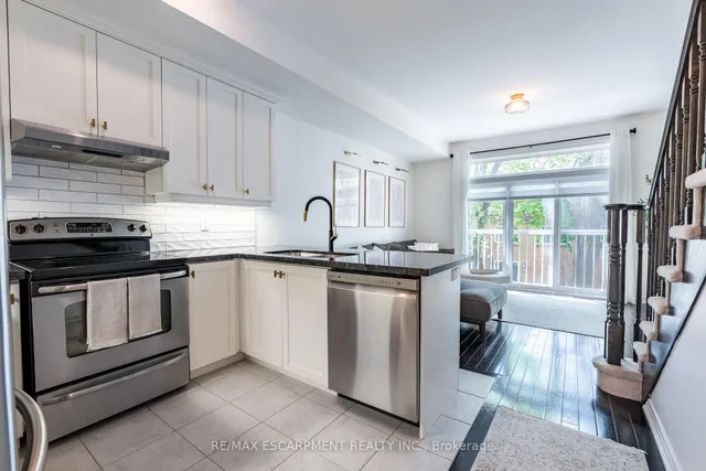Additional property image - 181 Plains Rd Unit 20