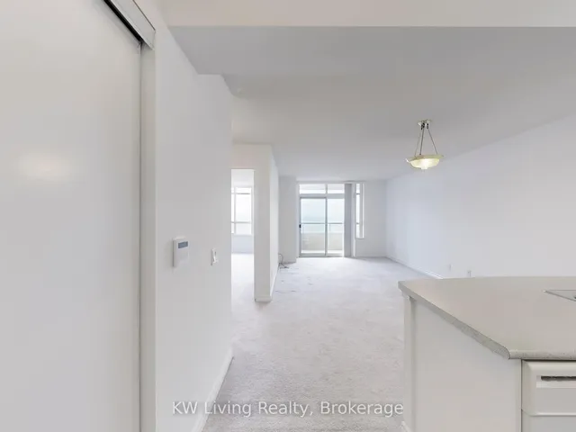Additional property image - 35 Kingsbridge Garden Circ Unit 2209