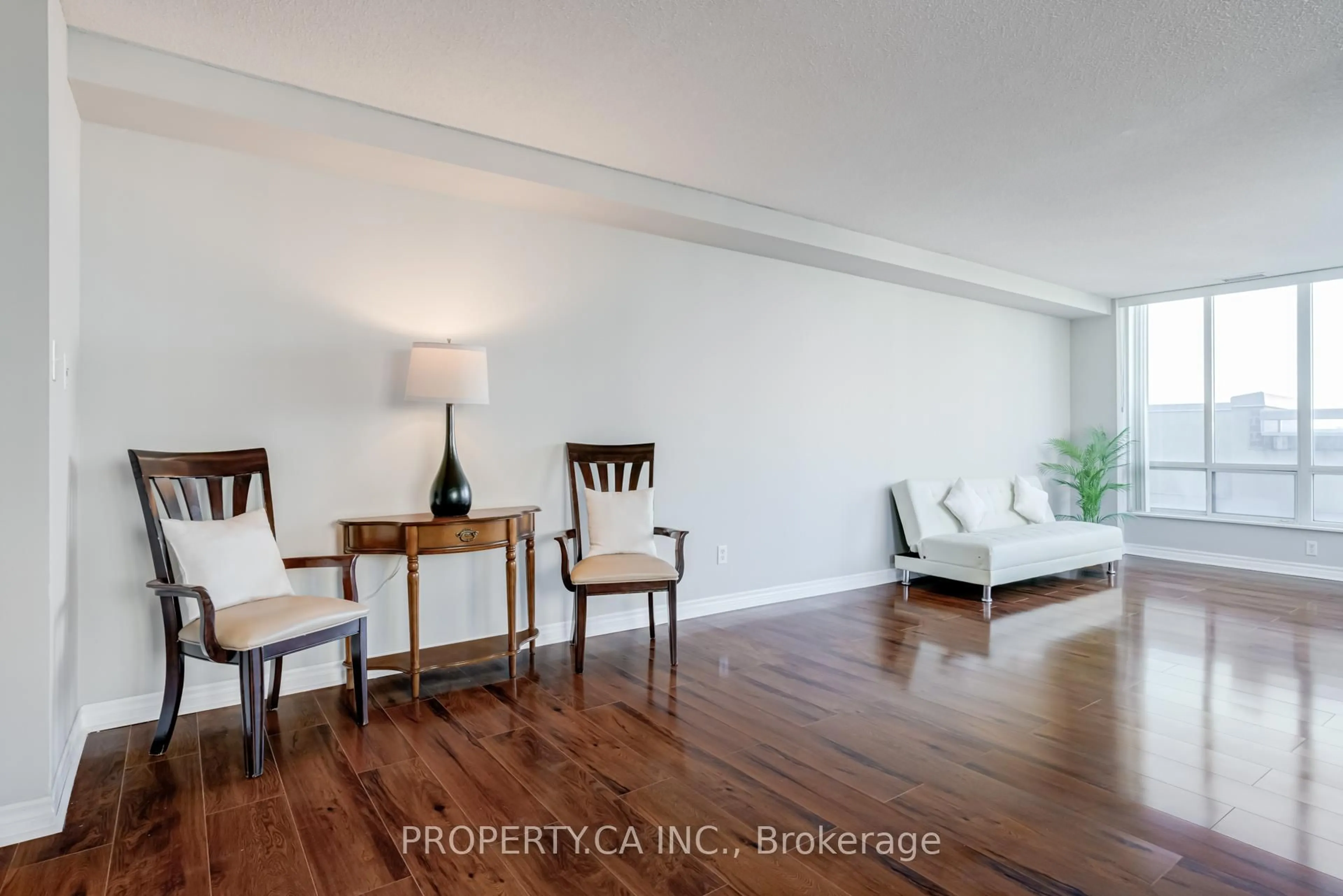 Unknown for 156 Enfield Pl #2703, Mississauga Ontario L5B 4L8