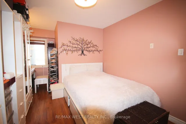 Additional property image - 7405 Goreway Dr Unit 202