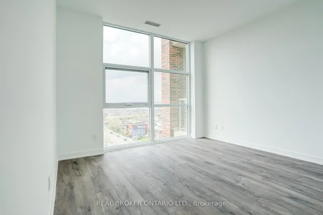 Additional property image - 1787 St Clair Ave Unit 1105