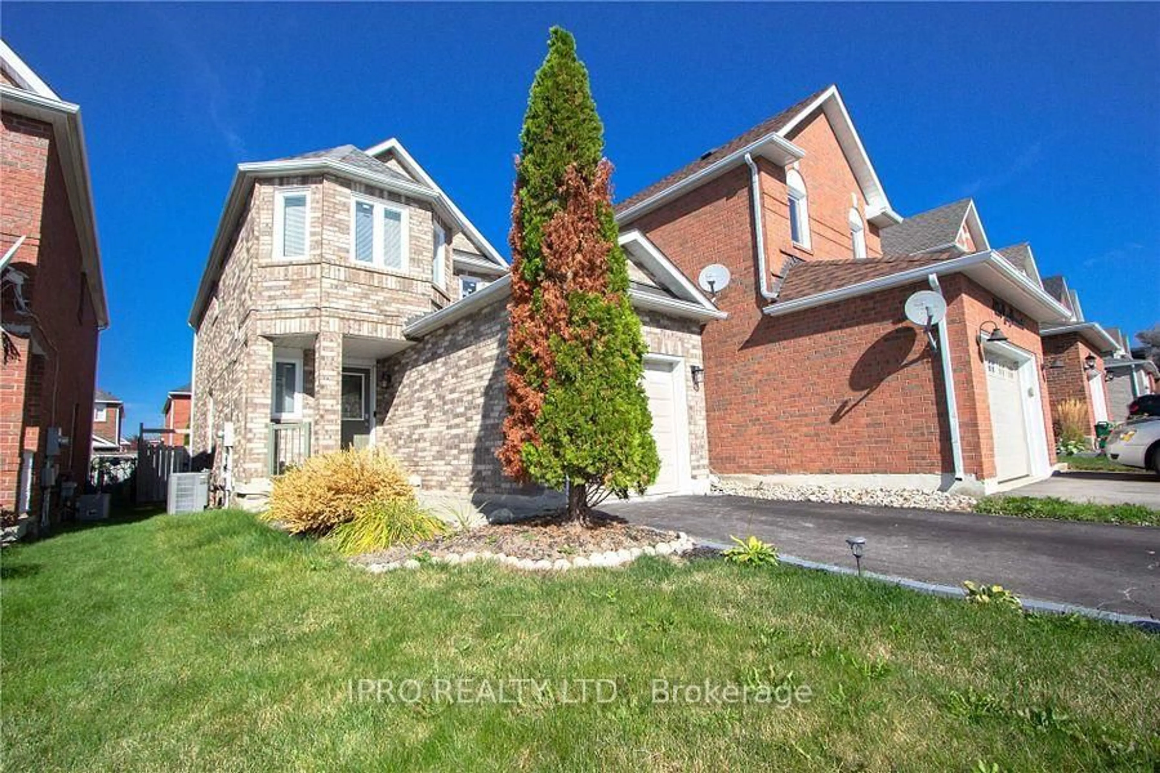 Home with brick exterior material, street for 424 Jay Cres, Orangeville Ontario L9W 4Z2