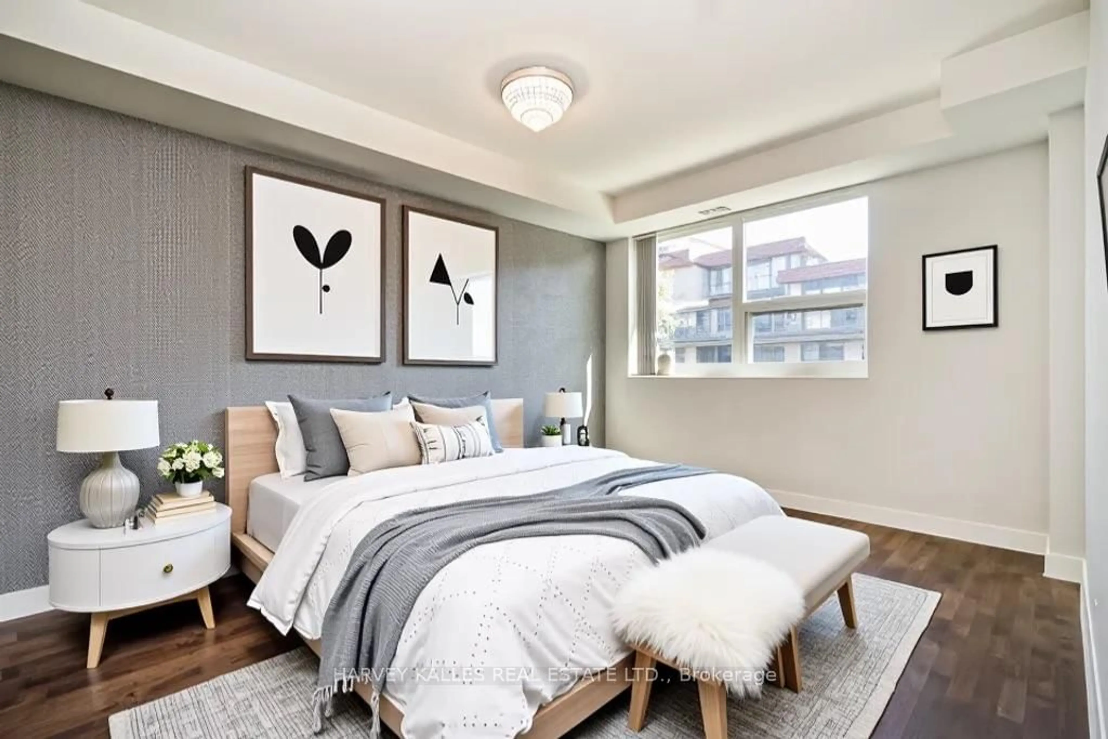 Bedroom with bed, unknown for 1575 Lakeshore Rd #366, Mississauga Ontario L5J 0B1