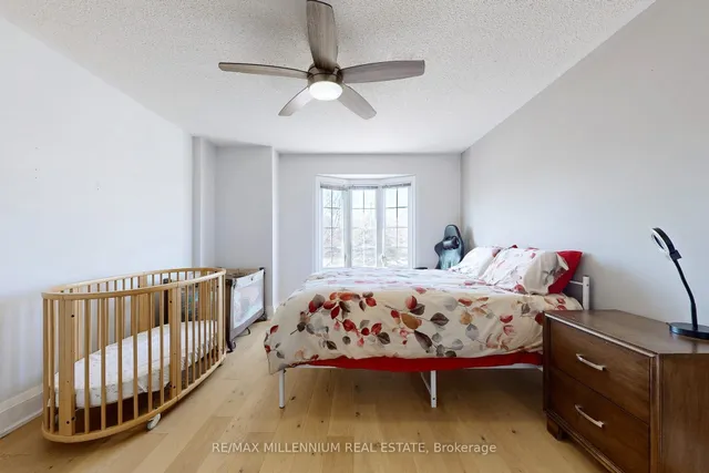 Additional property image - 572 Lumberton Cres