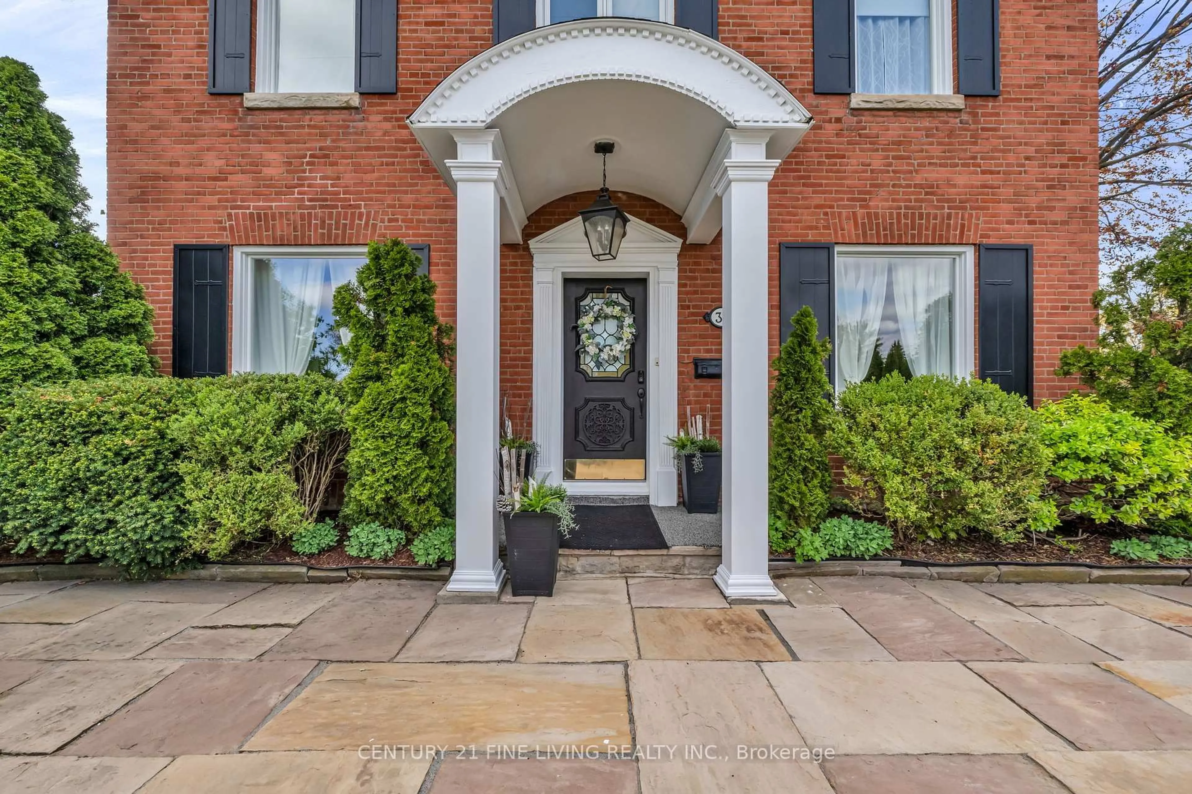 Unknown for 30 Norgrove Cres, Toronto Ontario M9P 3C6