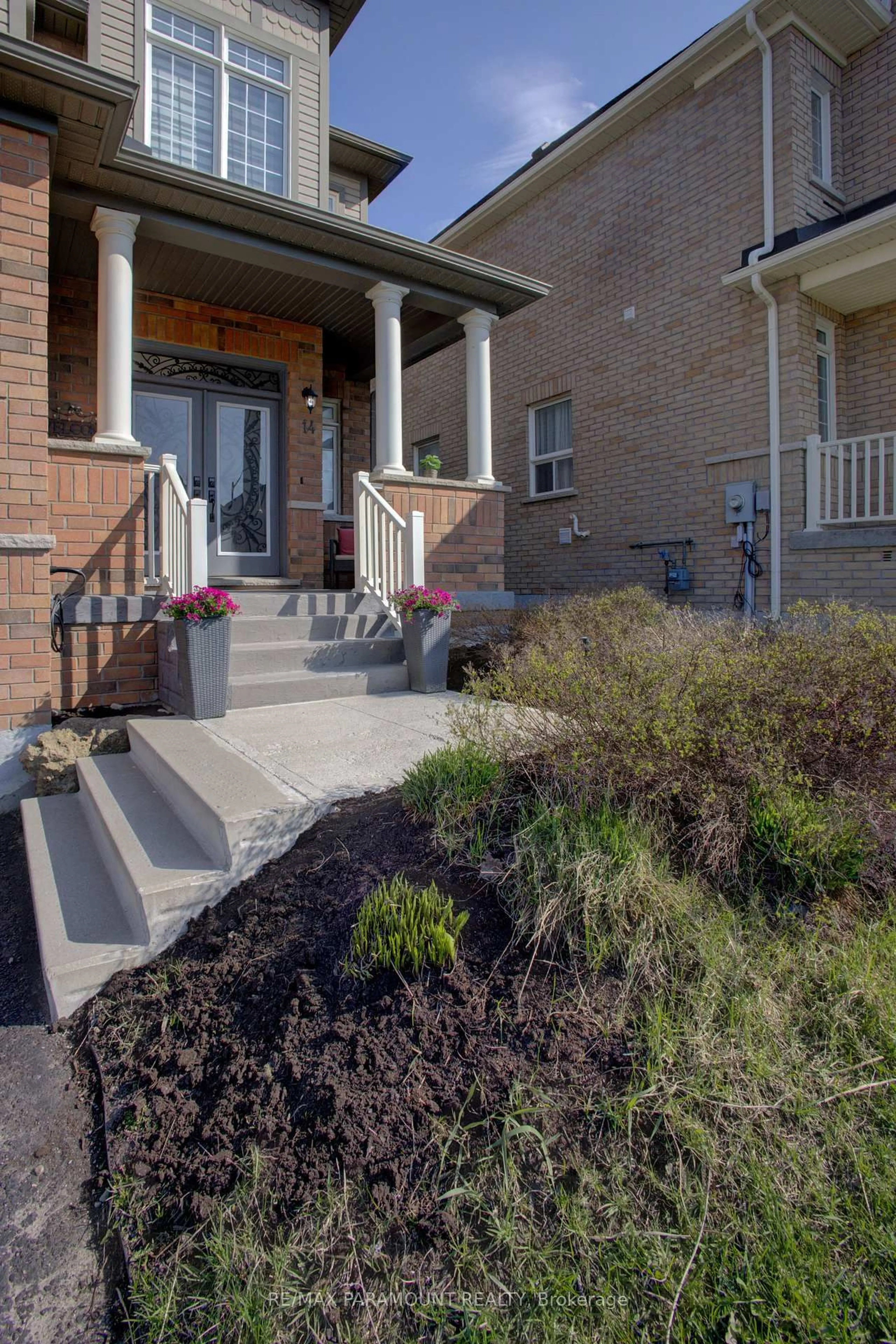 Unknown for 14 Paula Crt, Orangeville Ontario L9W 5V1