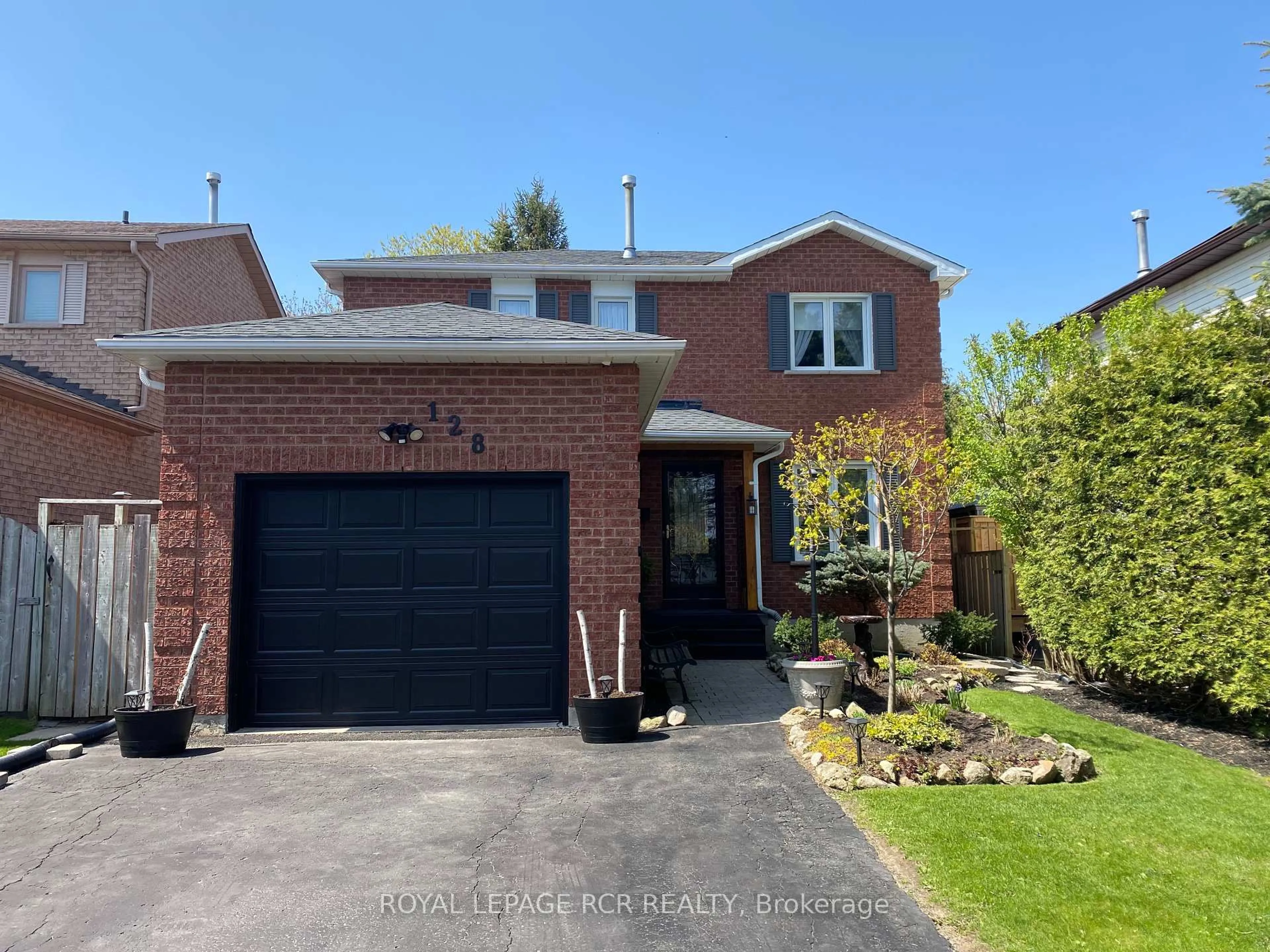 Home with brick exterior material, street for 128 Elaine Dr, Orangeville Ontario L9W 4S1