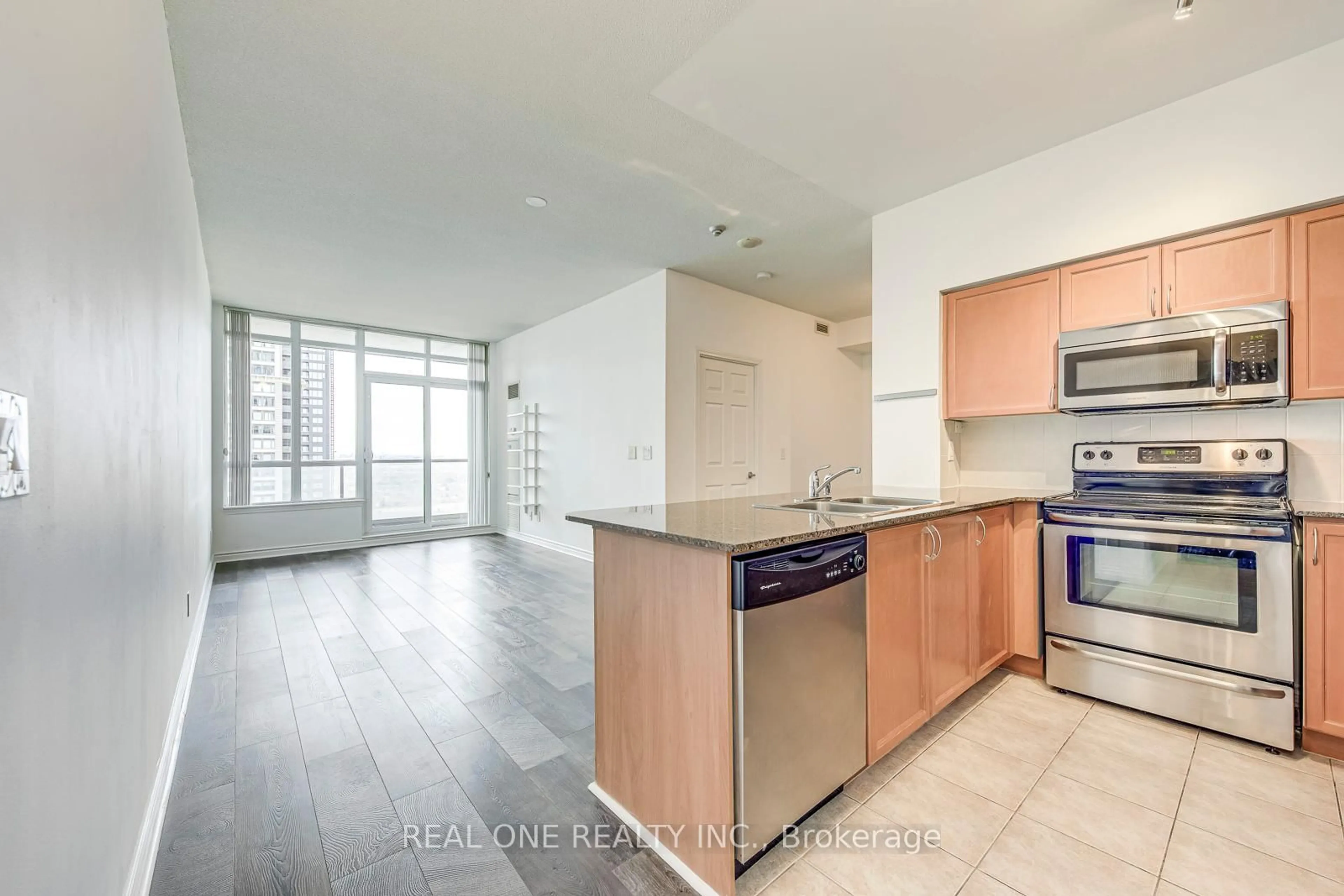 Open concept kitchen, unknown for 388 Prince Of Wales Dr #2706, Mississauga Ontario L5B 0A1