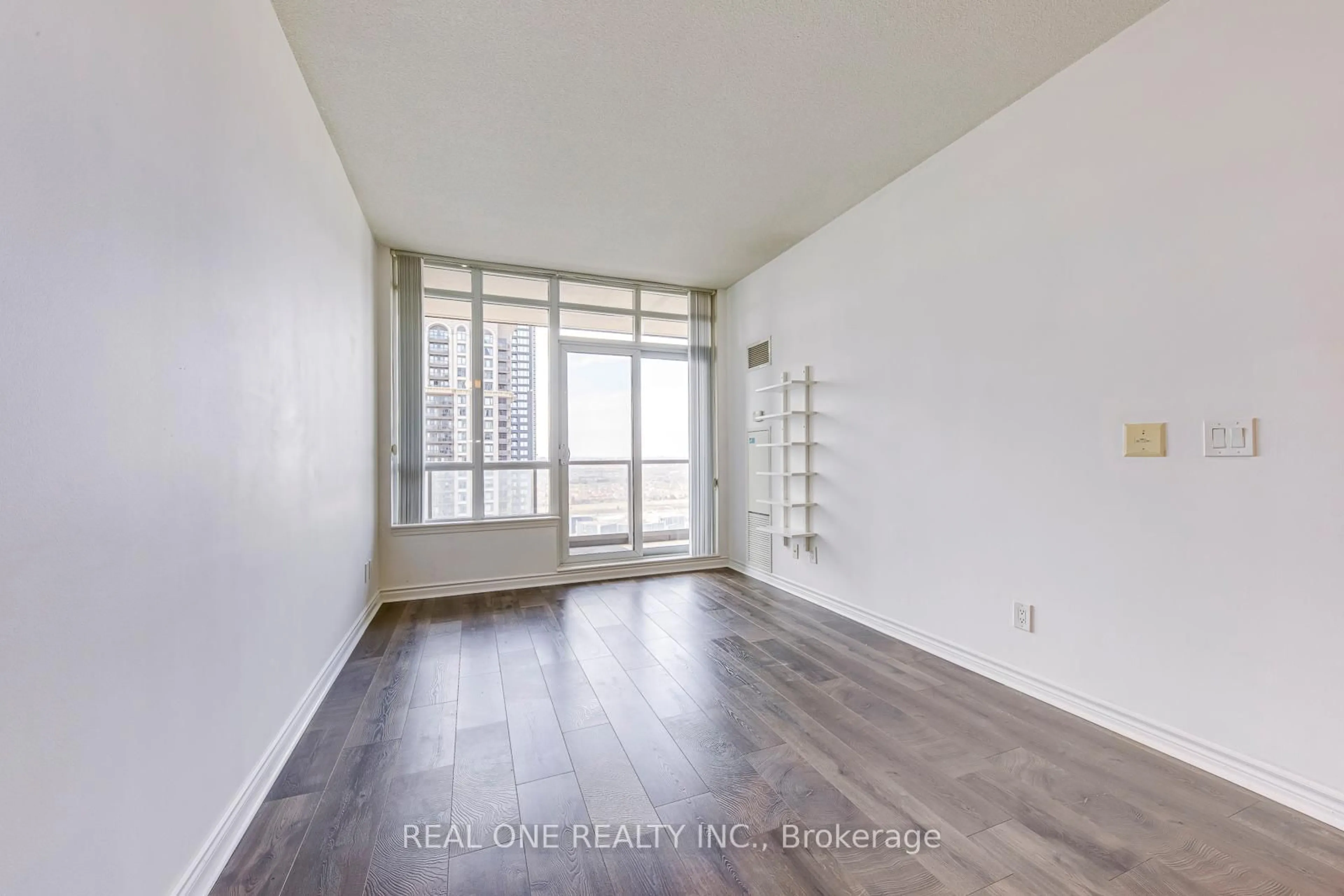 A pic of a room for 388 Prince Of Wales Dr #2706, Mississauga Ontario L5B 0A1