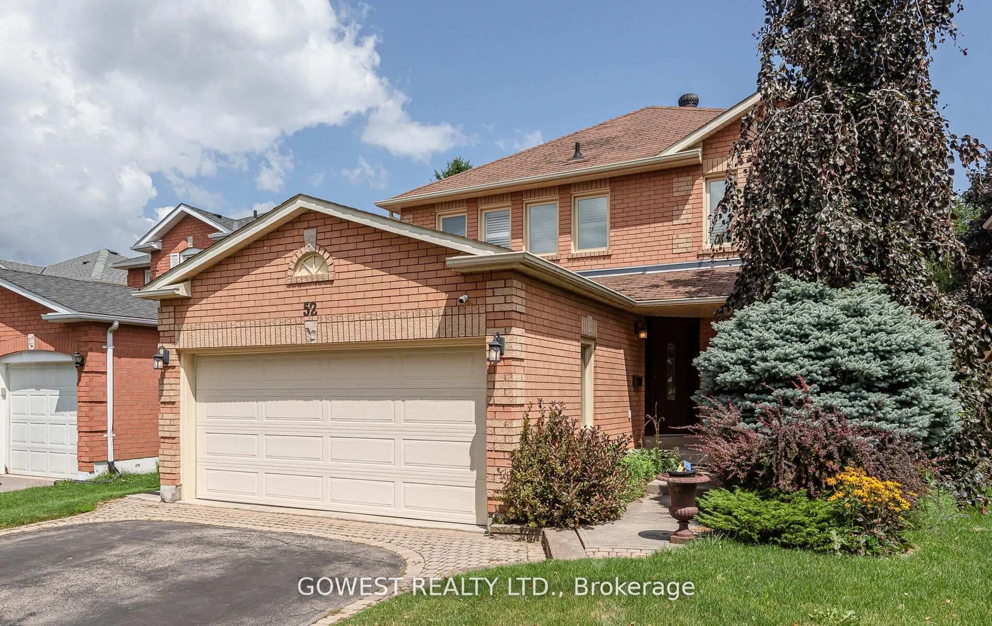 Home with brick exterior material, street for 52 Davis Cres, Halton Hills Ontario L7G 5P5