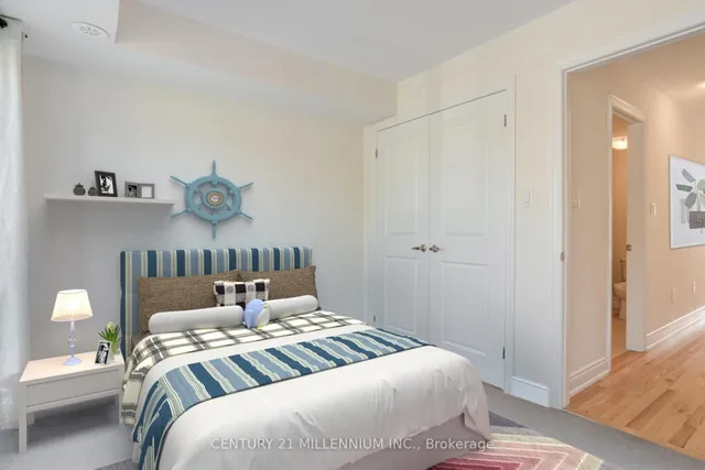 Additional property image - 1044A Islington Ave