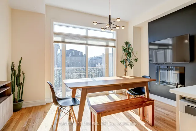 Additional property image - 1044A Islington Ave