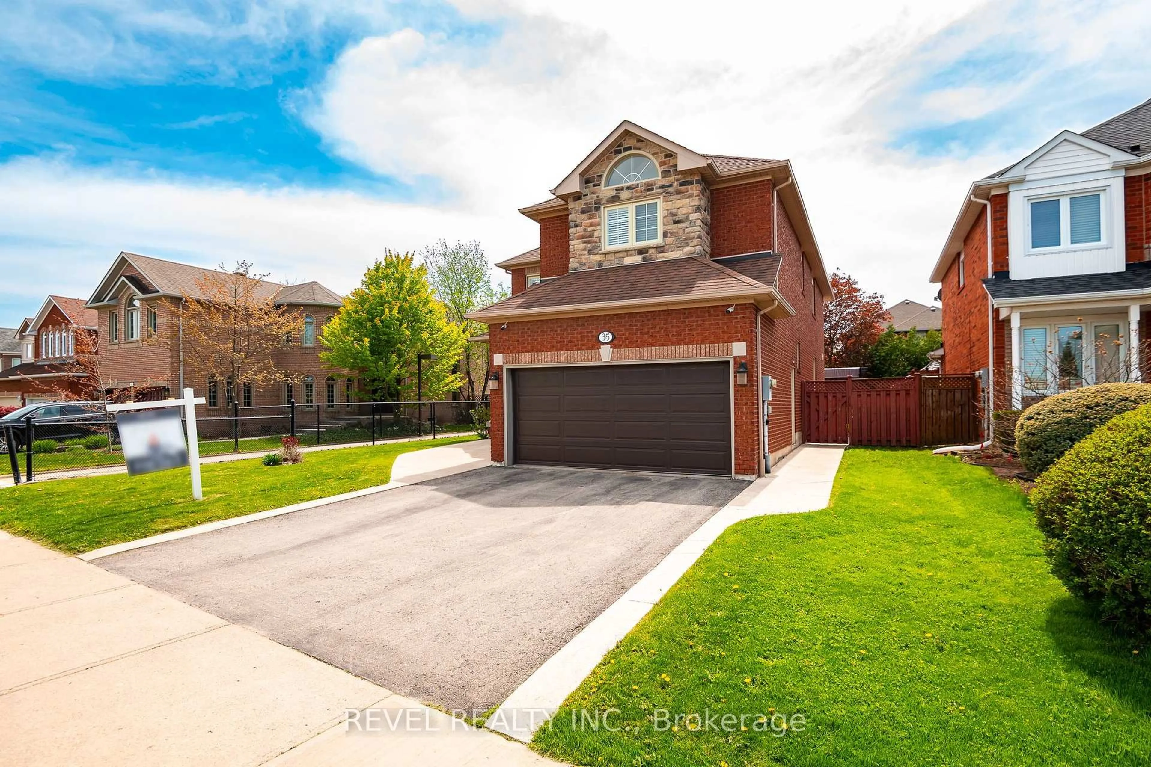 Home with brick exterior material, street for 35 Miller Dr, Halton Hills Ontario L7G 5P7