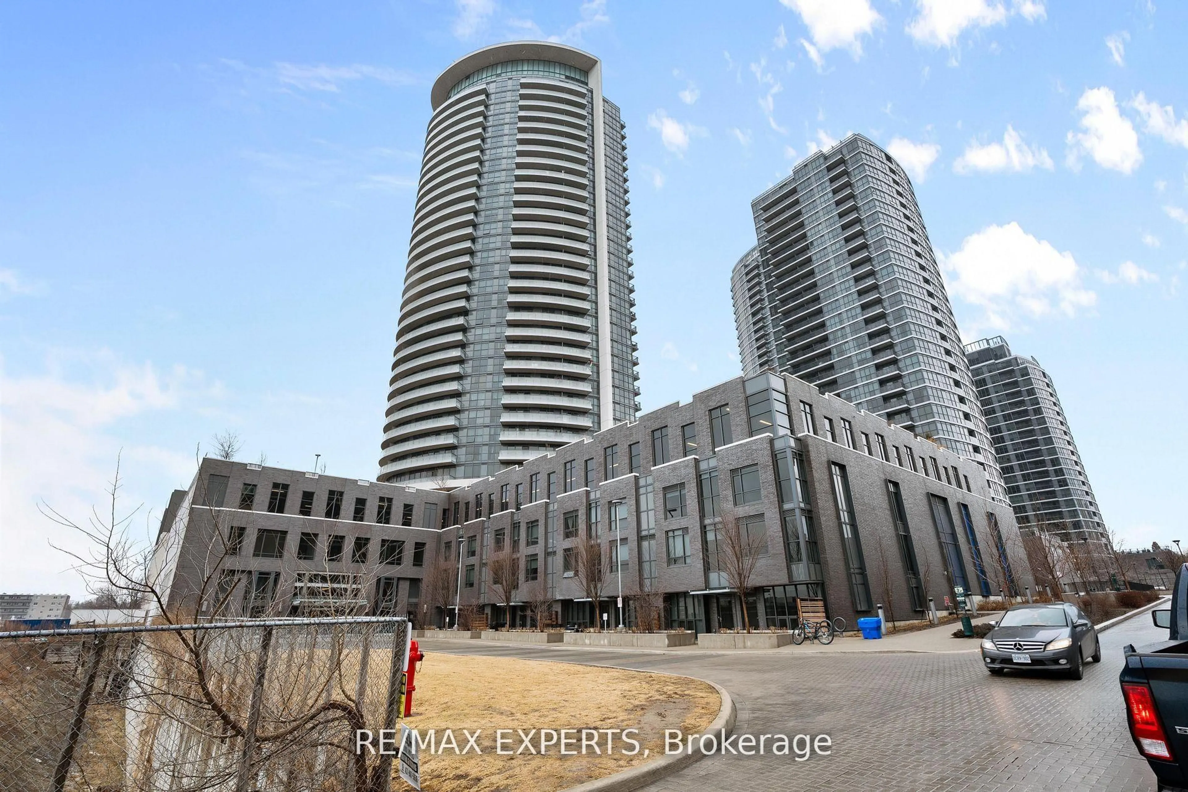 Unknown for 30 Gibbs Rd #1102, Toronto Ontario M9B 0E4
