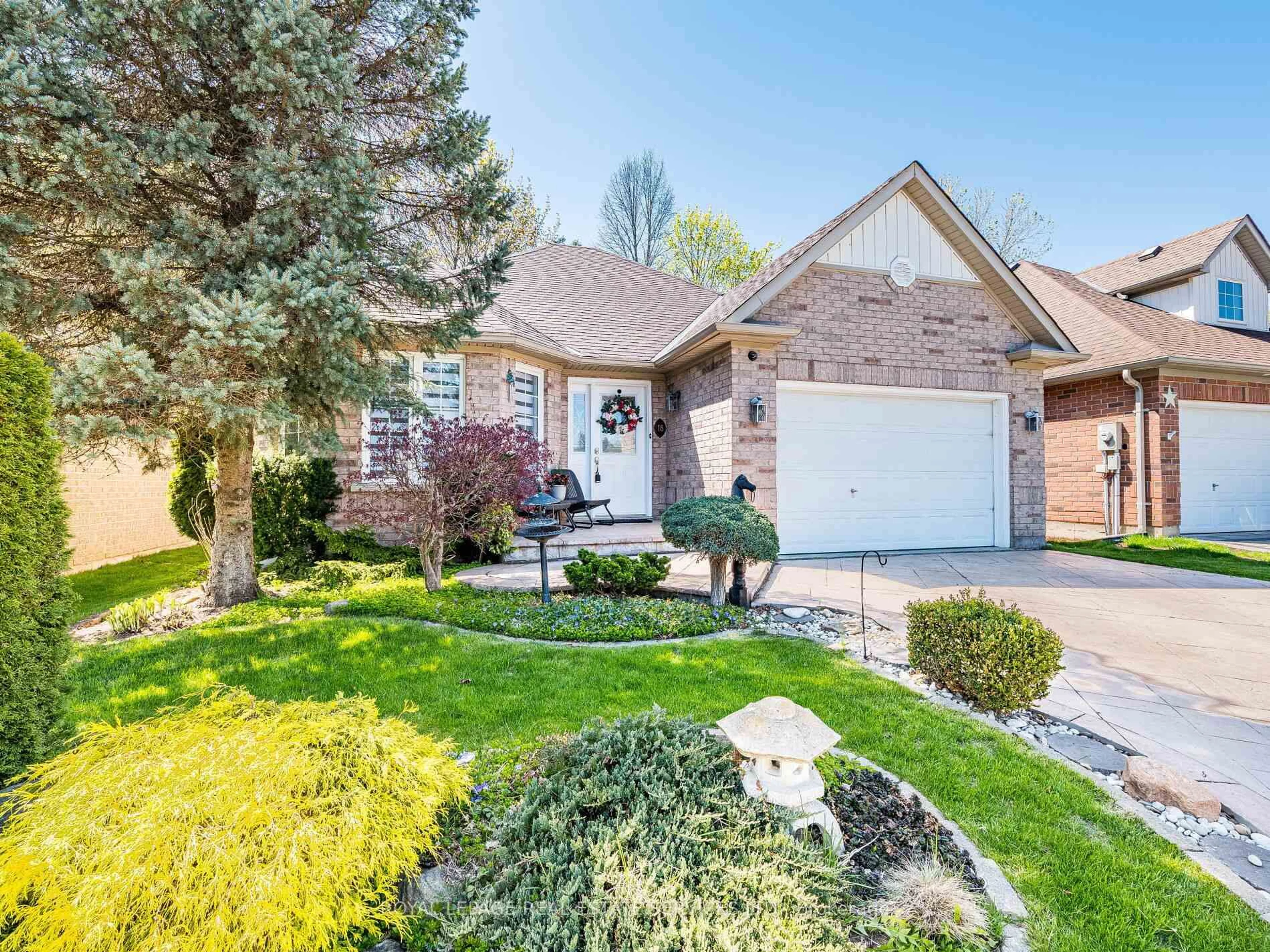 Home with brick exterior material, street for 18 Nailsworth Cres, Caledon Ontario L7C 1R3