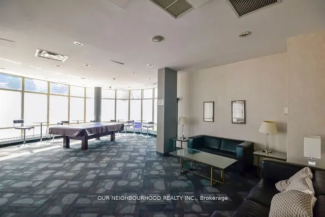 Additional property image - 93 The Queensway Ave Unit TH60
