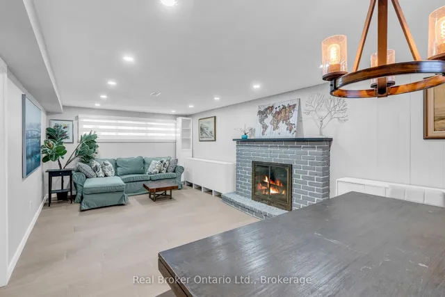Additional property image - 692 Woodview Rd