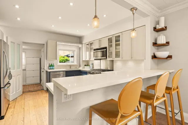Additional property image - 2 Morland Rd