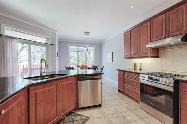 Additional property image - 1507 Stewart Cres