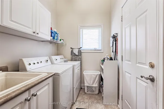 Additional property image - 1507 Stewart Cres