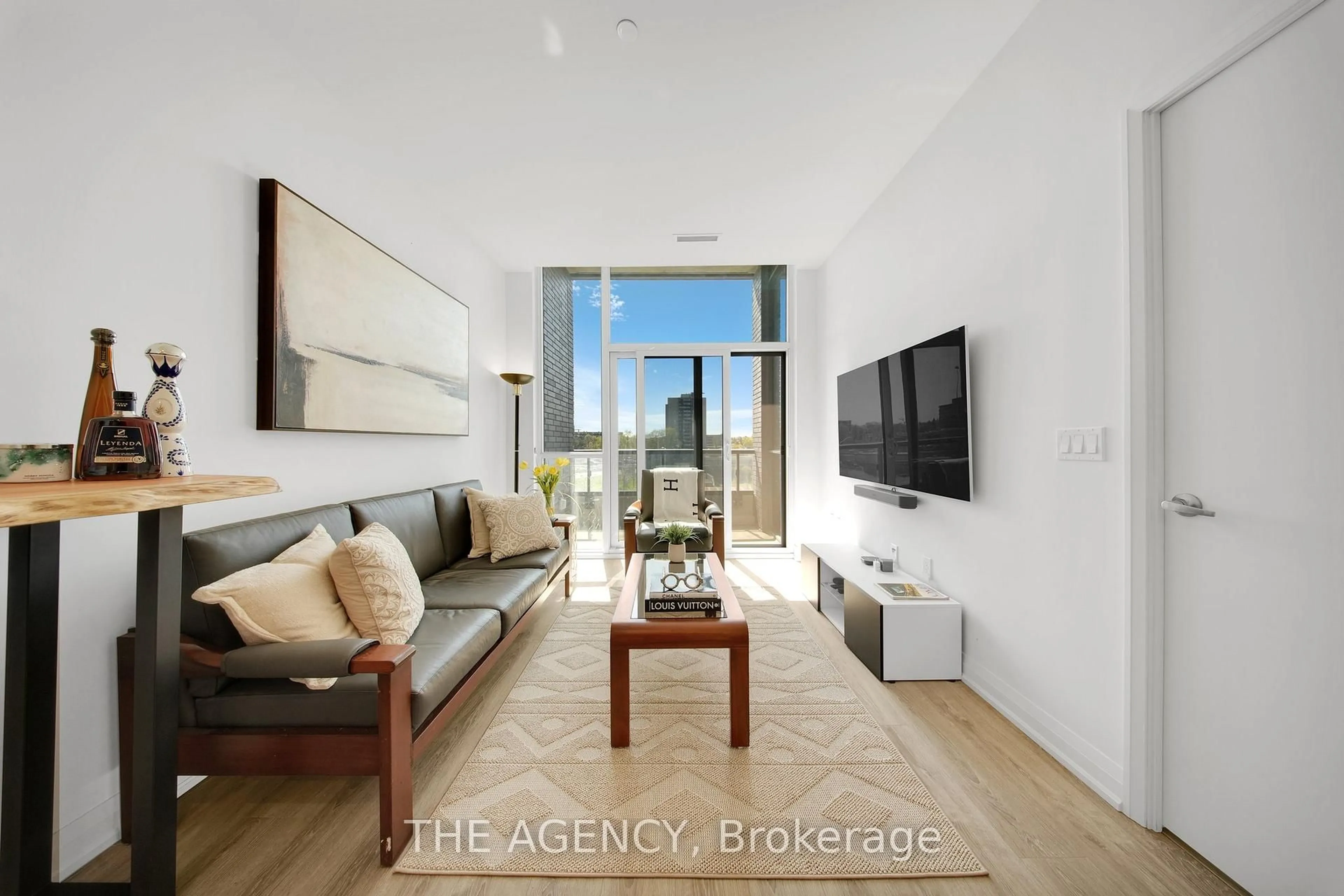 A pic of a room for 10 Gibbs Rd #319, Toronto Ontario M9B 0E2