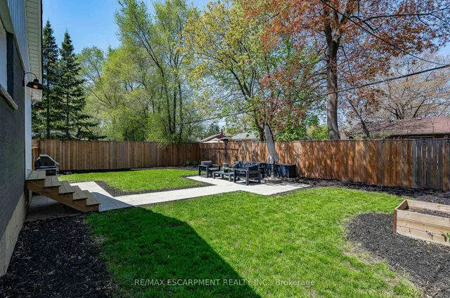 Additional property image - 5419 Cornwall Cres