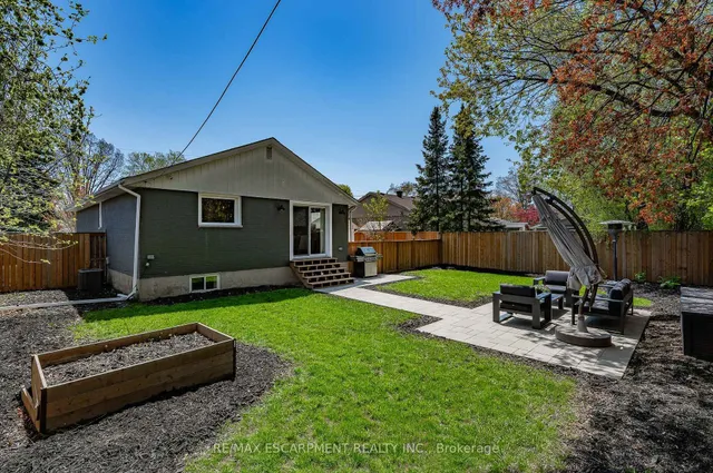 Additional property image - 5419 Cornwall Cres