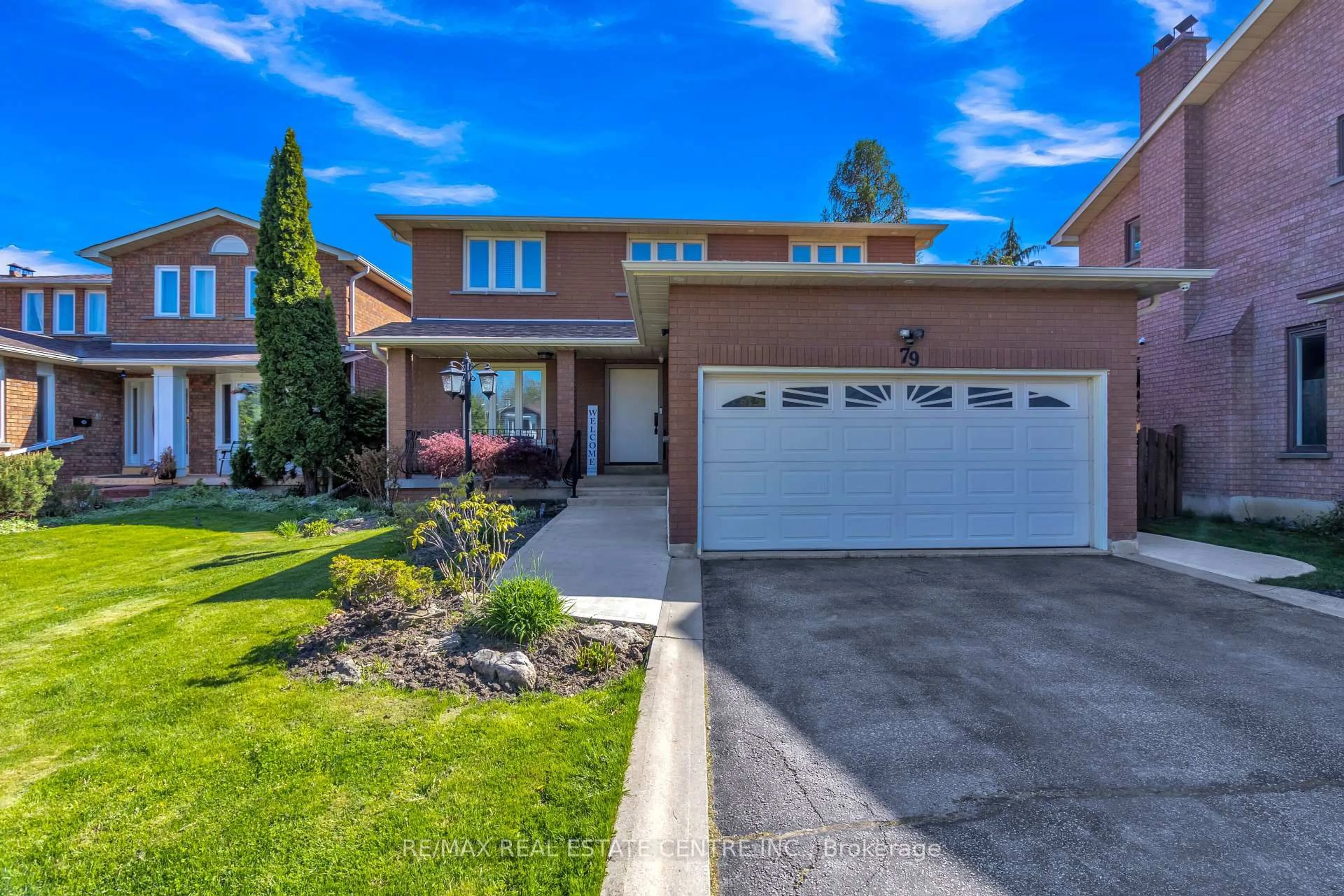 Home with brick exterior material, street for 79 Turtlecreek Blvd, Brampton Ontario L6W 3Y2