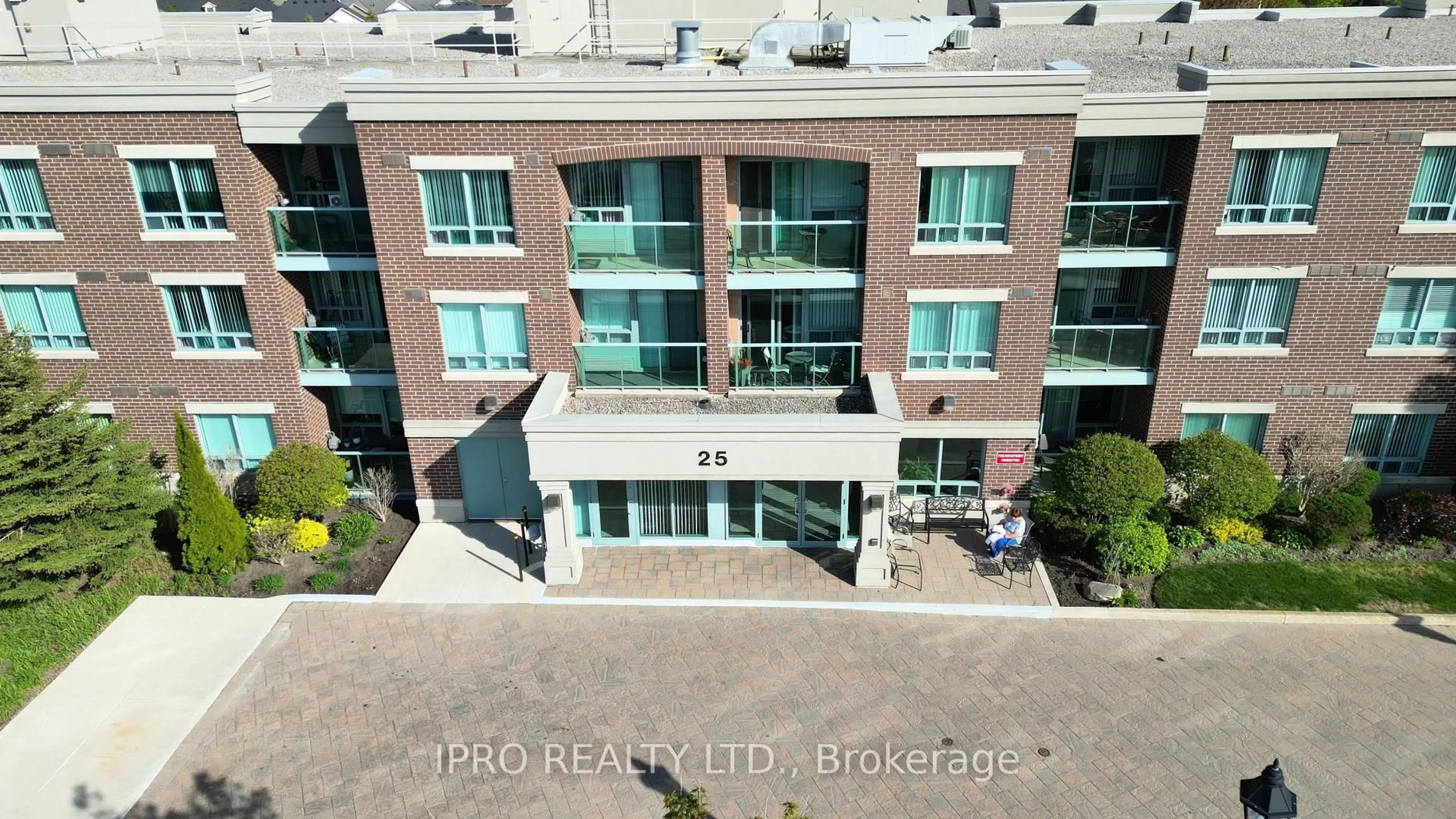 A pic from outside/outdoor area/front of a property/back of a property/a pic from drone, building for 25 Via Rosedale Way #207, Brampton Ontario L6R 3J8