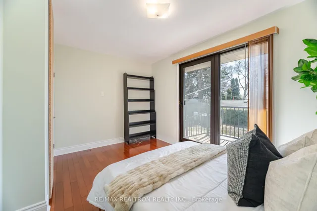 Additional property image - 86 Crendon Dr