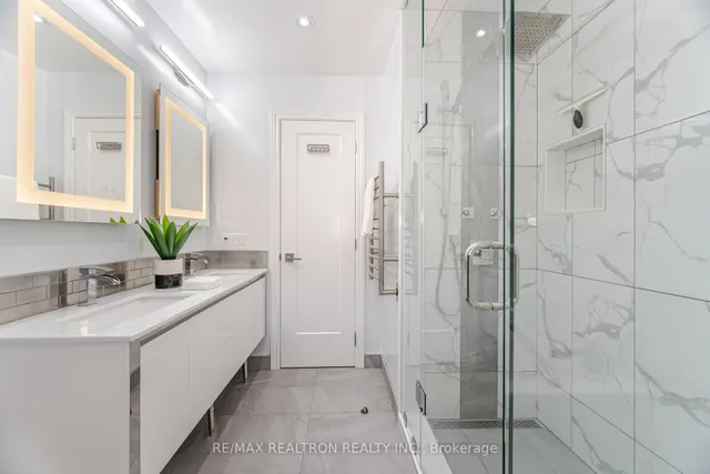 Additional property image - 86 Crendon Dr