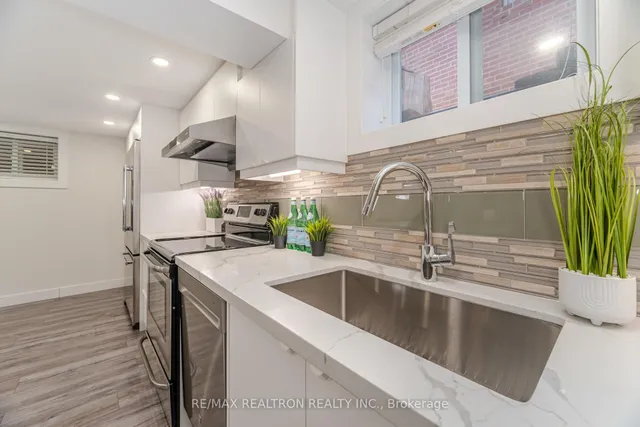 Additional property image - 86 Crendon Dr