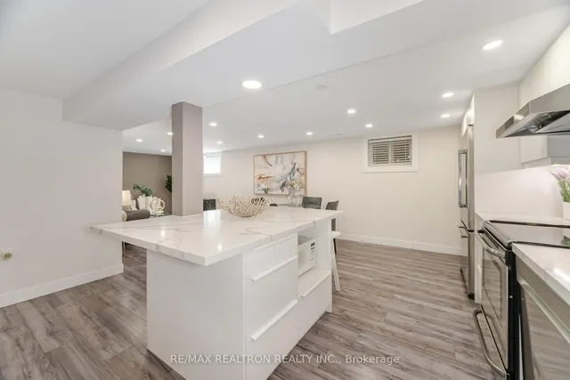 Additional property image - 86 Crendon Dr