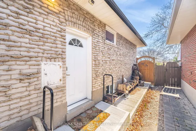 Additional property image - 86 Crendon Dr