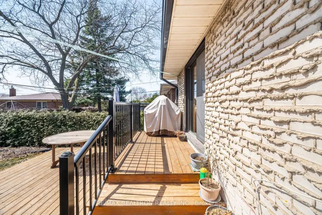 Additional property image - 86 Crendon Dr