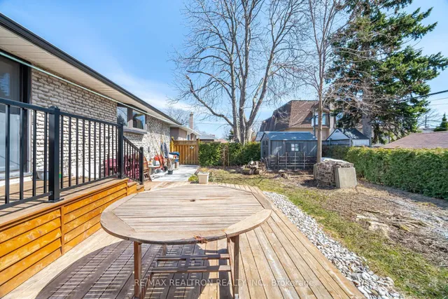 Additional property image - 86 Crendon Dr