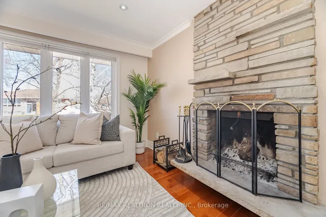 Additional property image - 86 Crendon Dr
