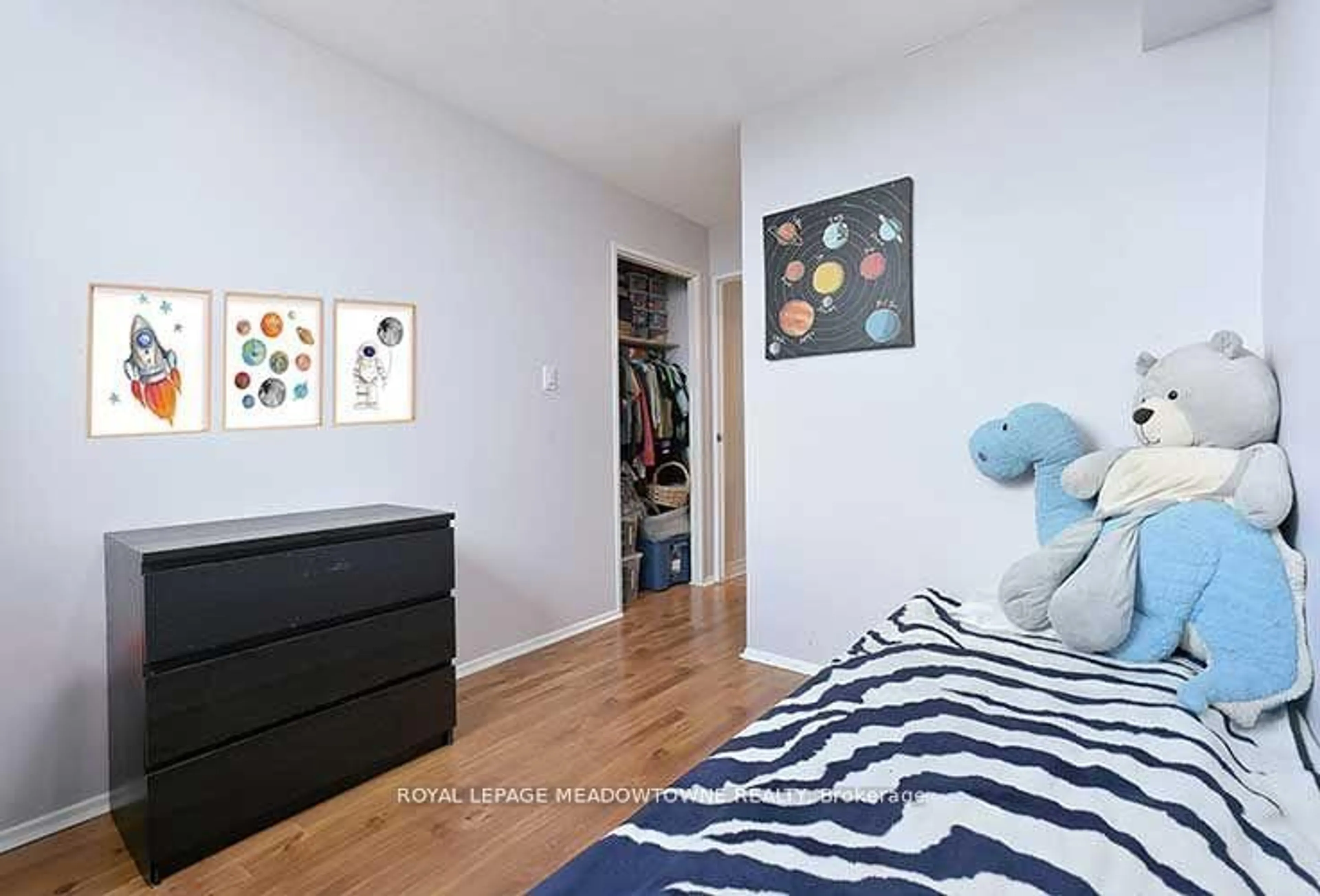 A pic of a room for 530 Lolita Gdns #903, Mississauga Ontario L5A 3T2