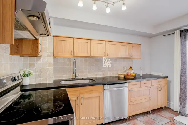 Additional property image - 7080 Copenhagen Rd Unit 13