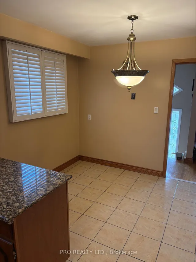Additional property image - 309 Pellatt Ave