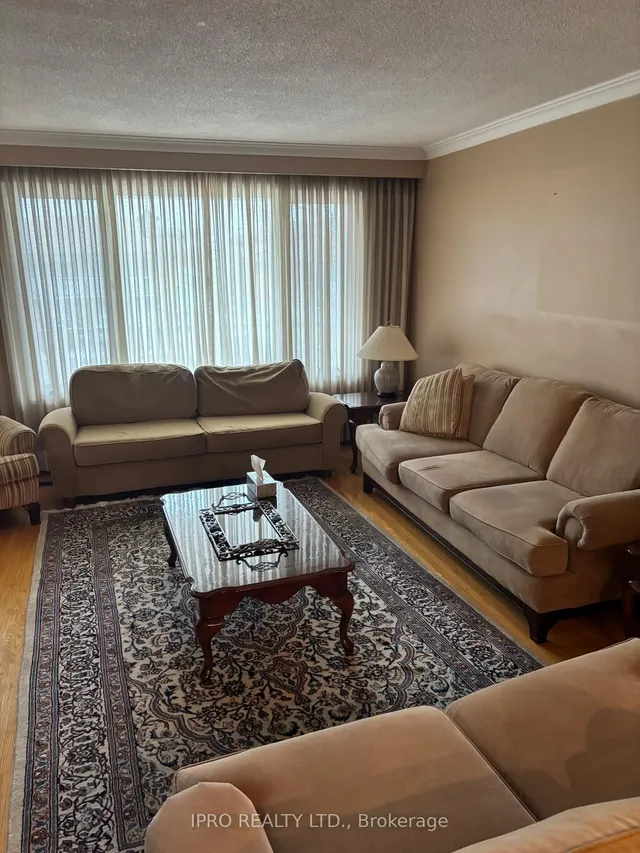 Additional property image - 309 Pellatt Ave