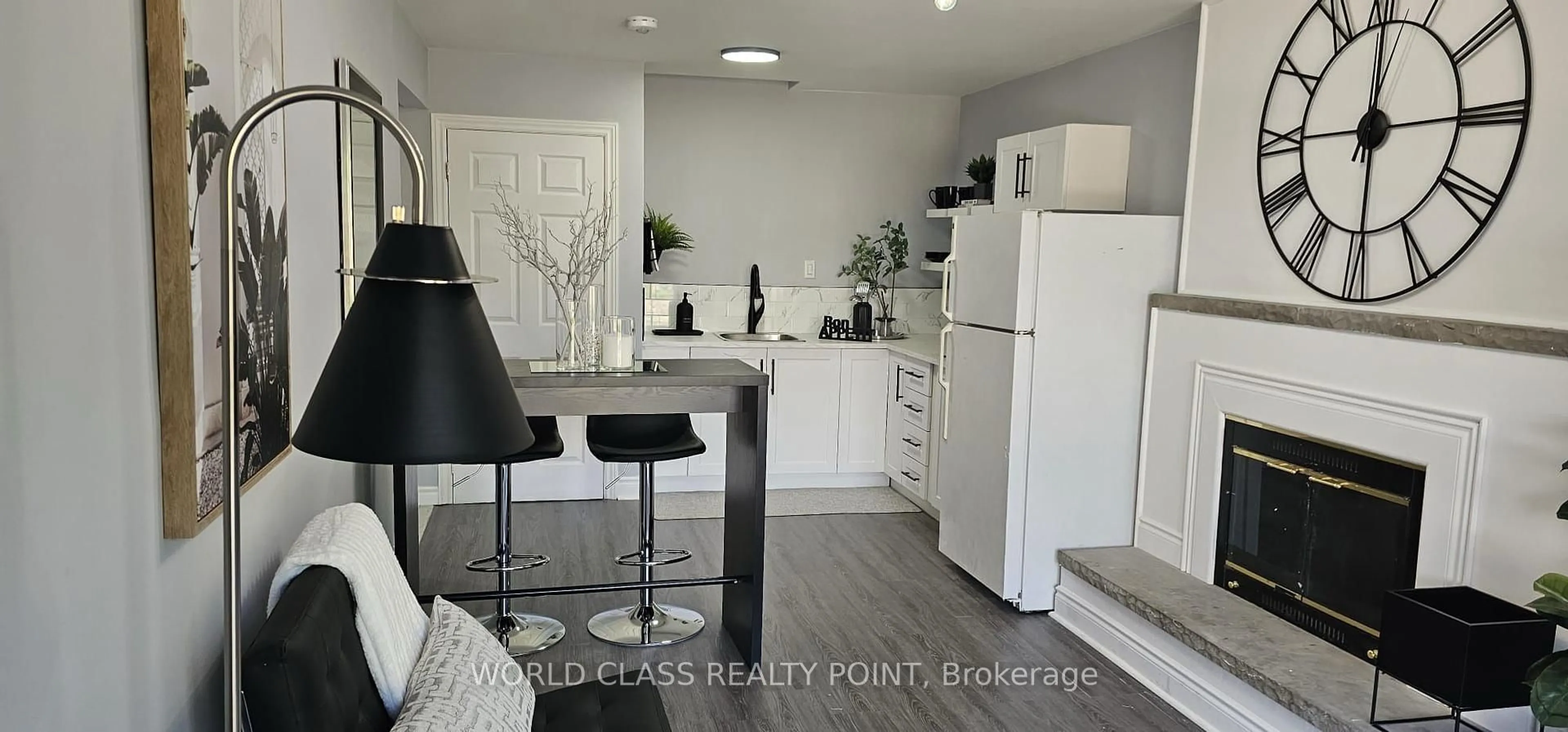 Open concept kitchen, unknown for 52 Abell Dr, Brampton Ontario L6V 2V8