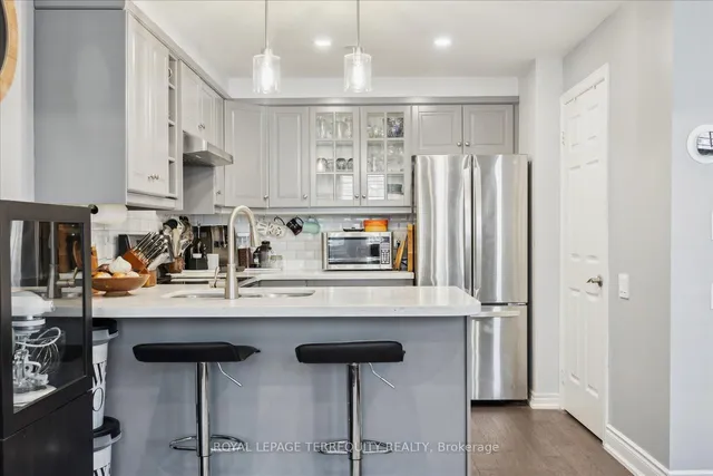 Additional property image - 760 Lawrence Ave Unit 61