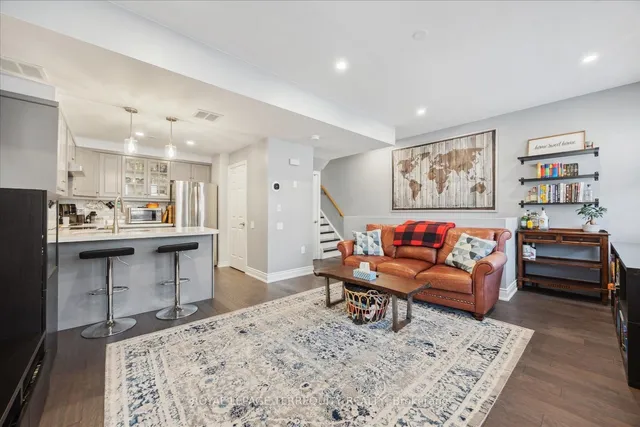 Additional property image - 760 Lawrence Ave Unit 61