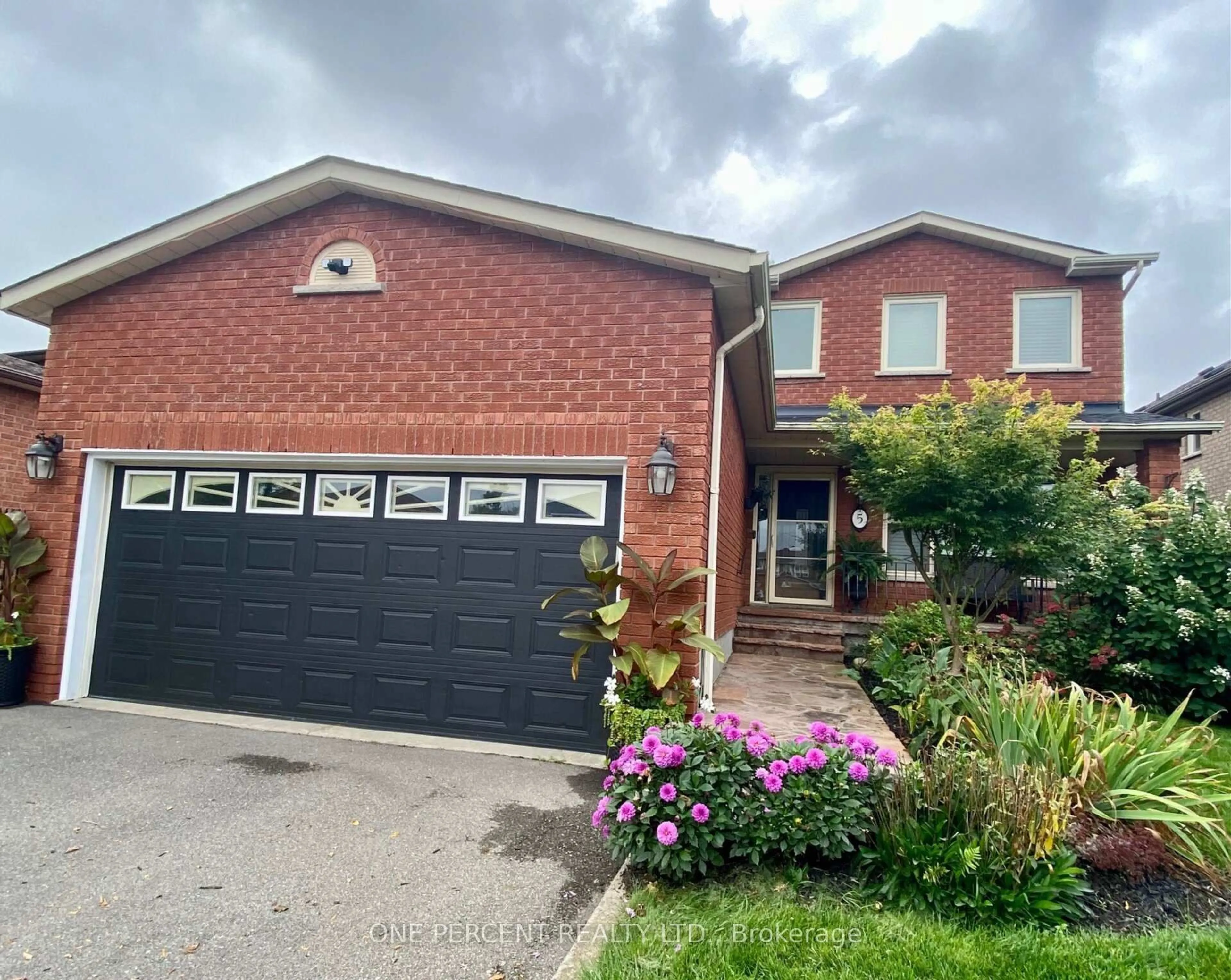 Home with brick exterior material, street for 5 Bowes Crt, Caledon Ontario L7E 1A5
